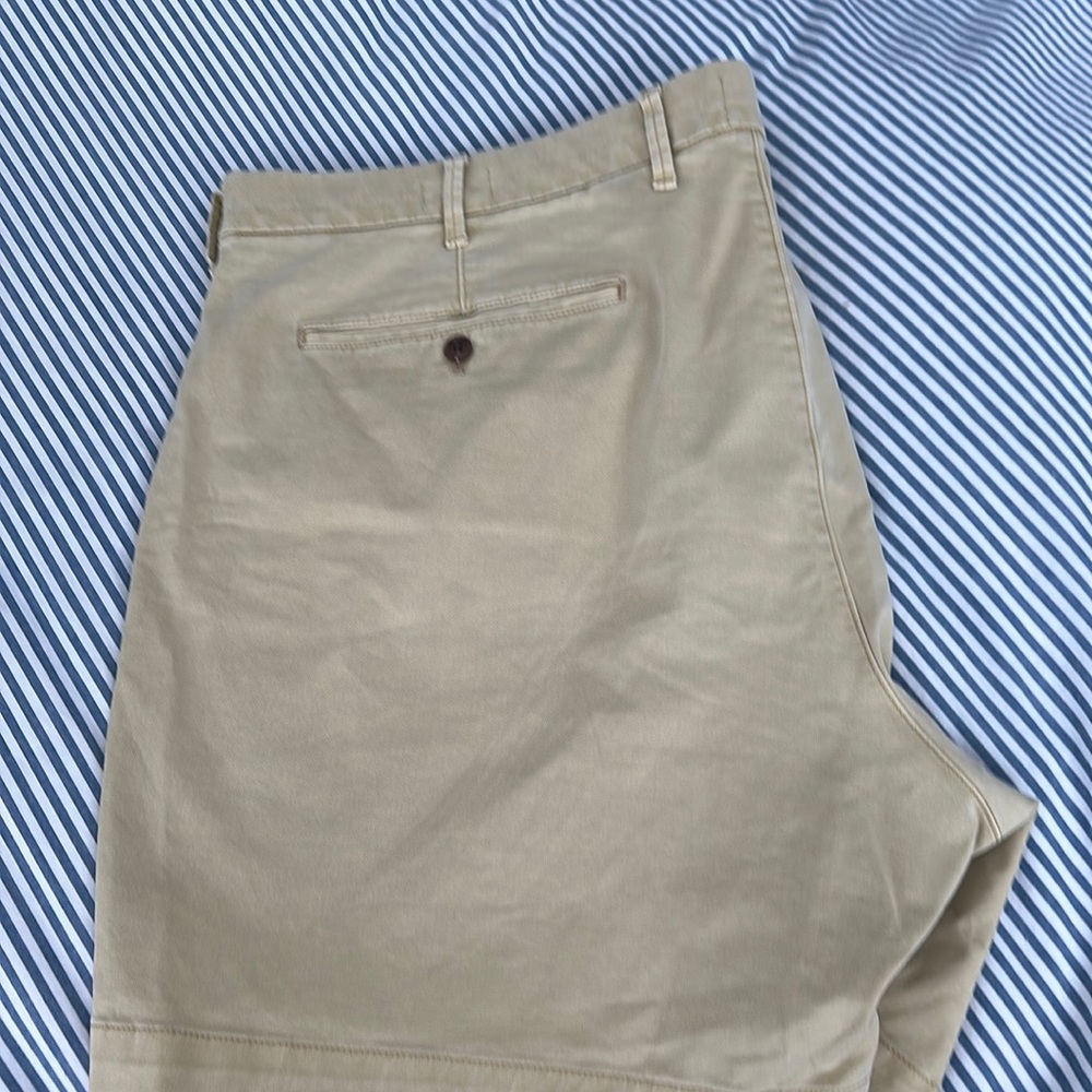 Gap shorts